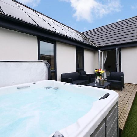 Hoxne Cottages - Sunflower Cottage With Private Hot Tub Йорк Екстер'єр фото